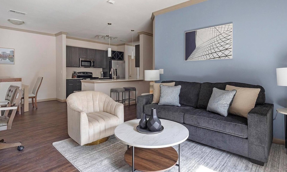 Wetmore Apartment | Landing | Amazing 2BD, Yoga Studio, Gym