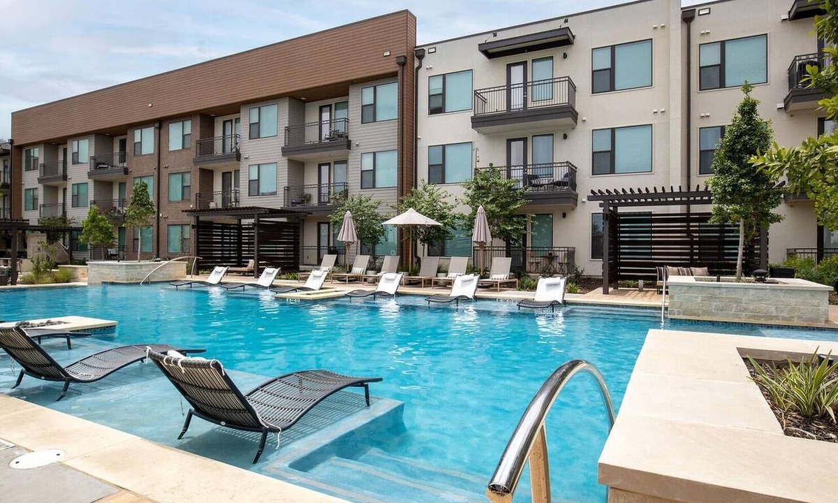 San Antonio Apartment | Landing | Chic 1BD, Clubhouse, Pool