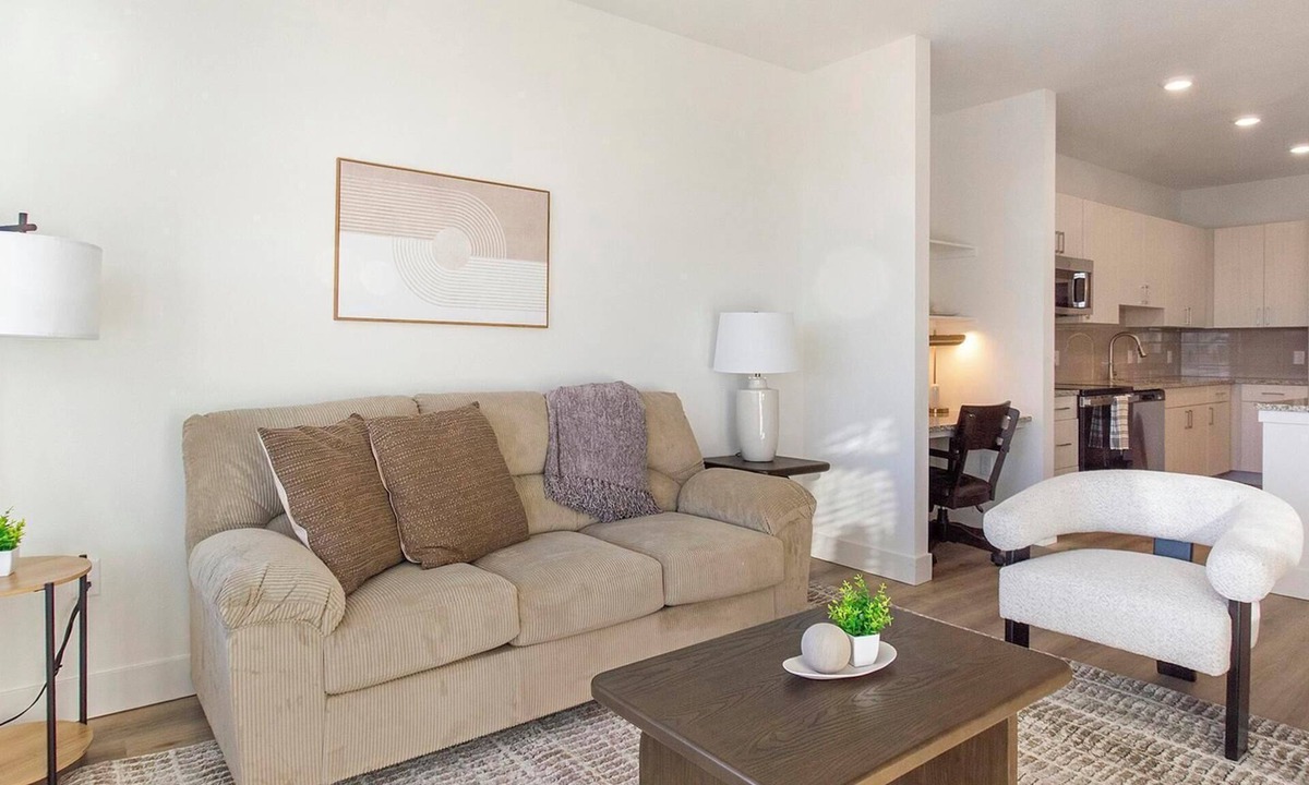 Firestone Apartment | Landing | Chic 1BD, Clubhouse, Gym