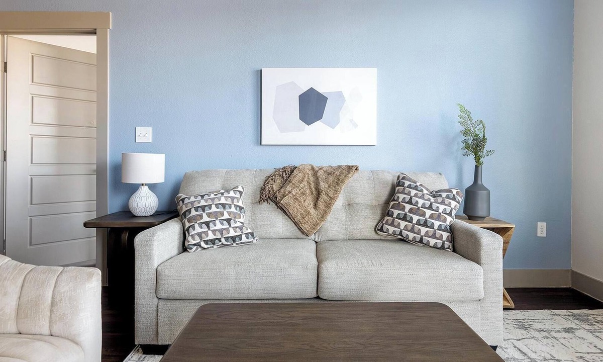 Waco Apartment | Landing | Chic 2BD, Gym