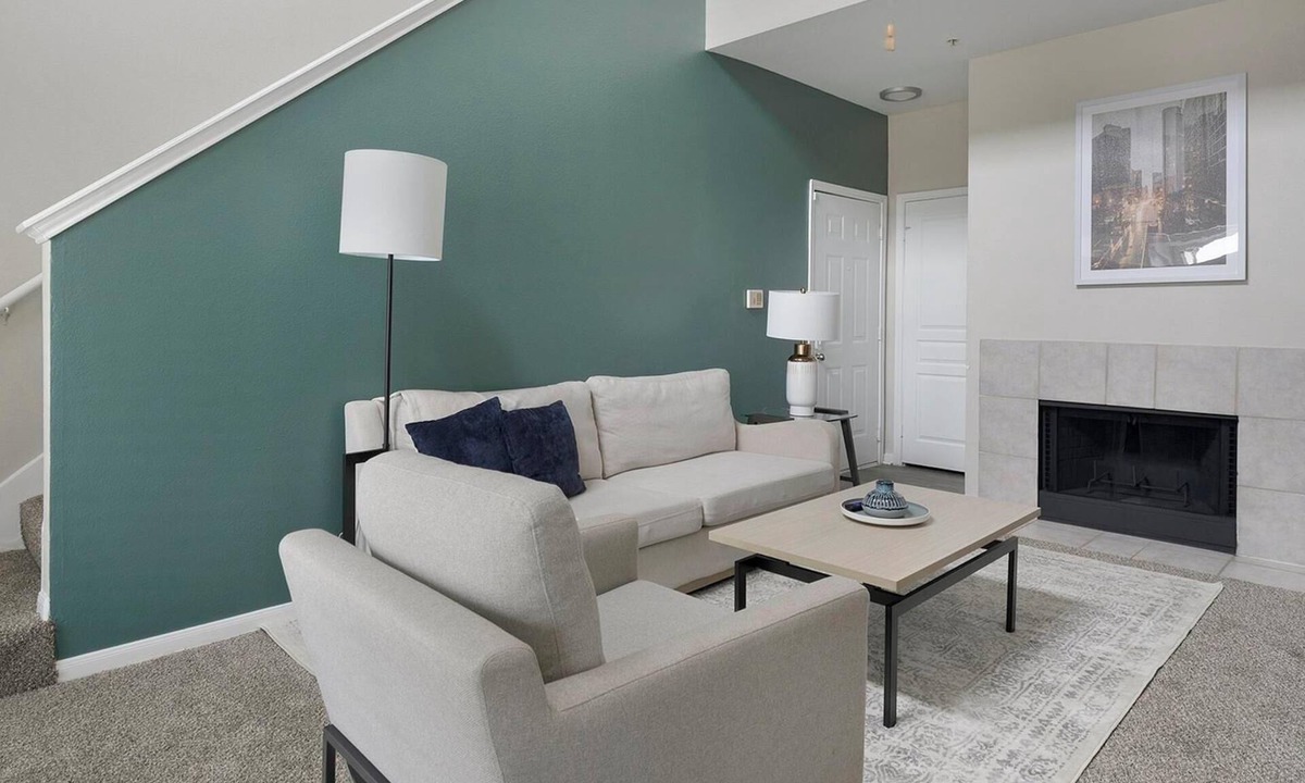 Briarforest Apartment | Landing | Chic 2BD, Pool, Gym