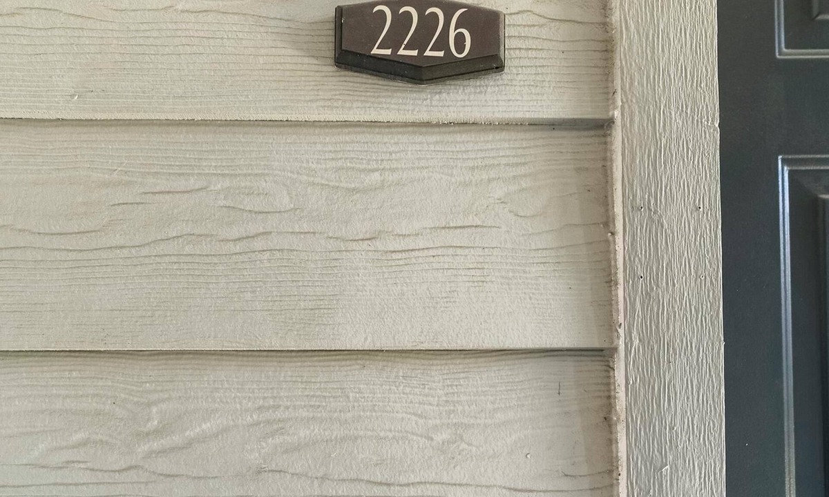 FM 1960 Apartment | Landing | Incredible 1BD in Copperfield