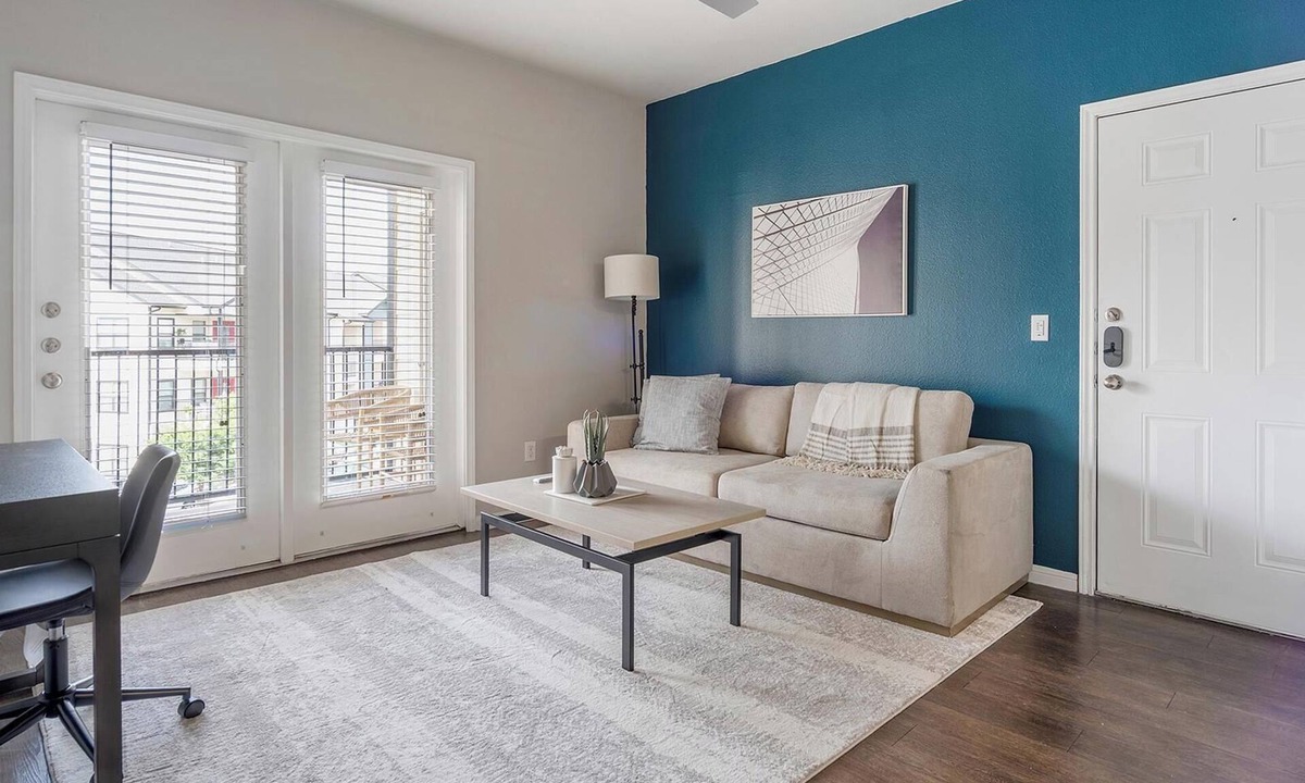 San Antonio Apartment | Landing | Modern 2BD, Gym, Clubhouse