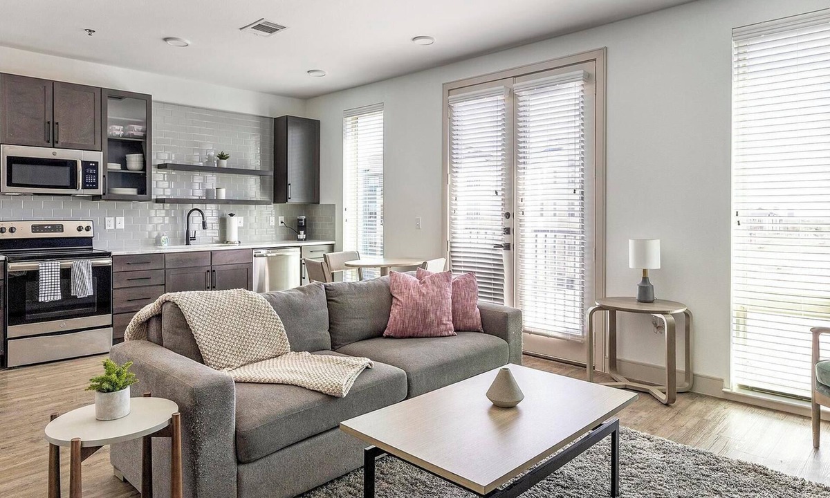 Denton Apartment | Landing | Spectacular 1BD, Courtyard, Clubhouse