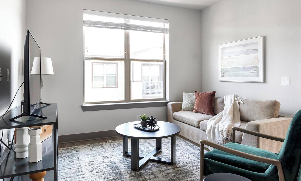 McKinney Apartment | Landing | Spectacular 2BD, Pool, Gym