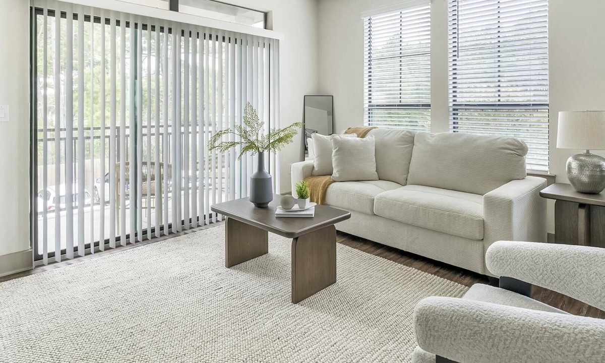 Klein Apartment | Landing | Spectacular 2BD, Gym, Clubhouse