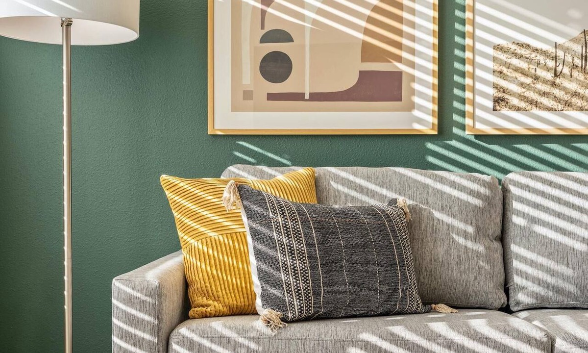 Las Colinas Apartment | Landing | Stunning 1BD, Clubhouse