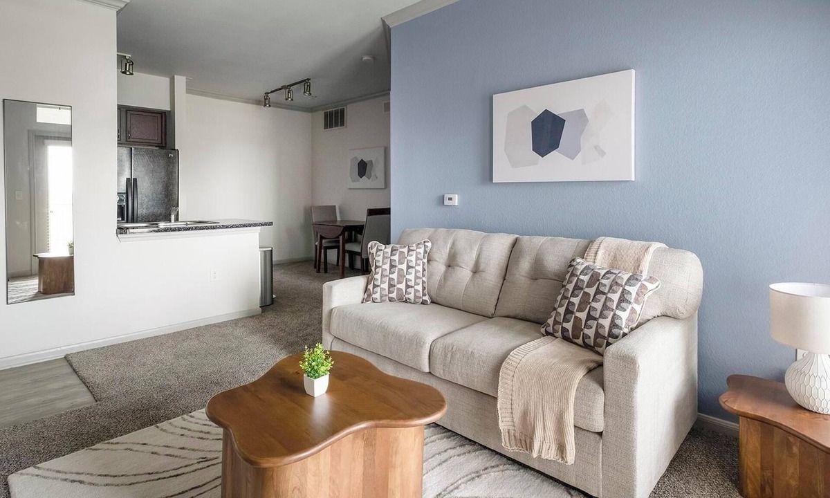 Northeast Houston Apartment | Landing | Stunning 1BD, Game Room, Clubhouse