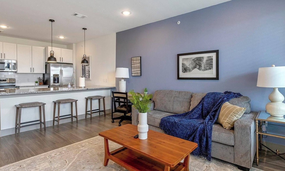 Weston Apartment | Landing | Stunning 1BD, Yoga Studio, Gym