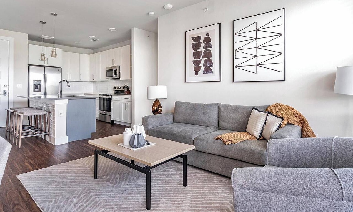 Wetmore Apartment | Landing | Stunning 2BD, Clubhouse, Yoga Studio