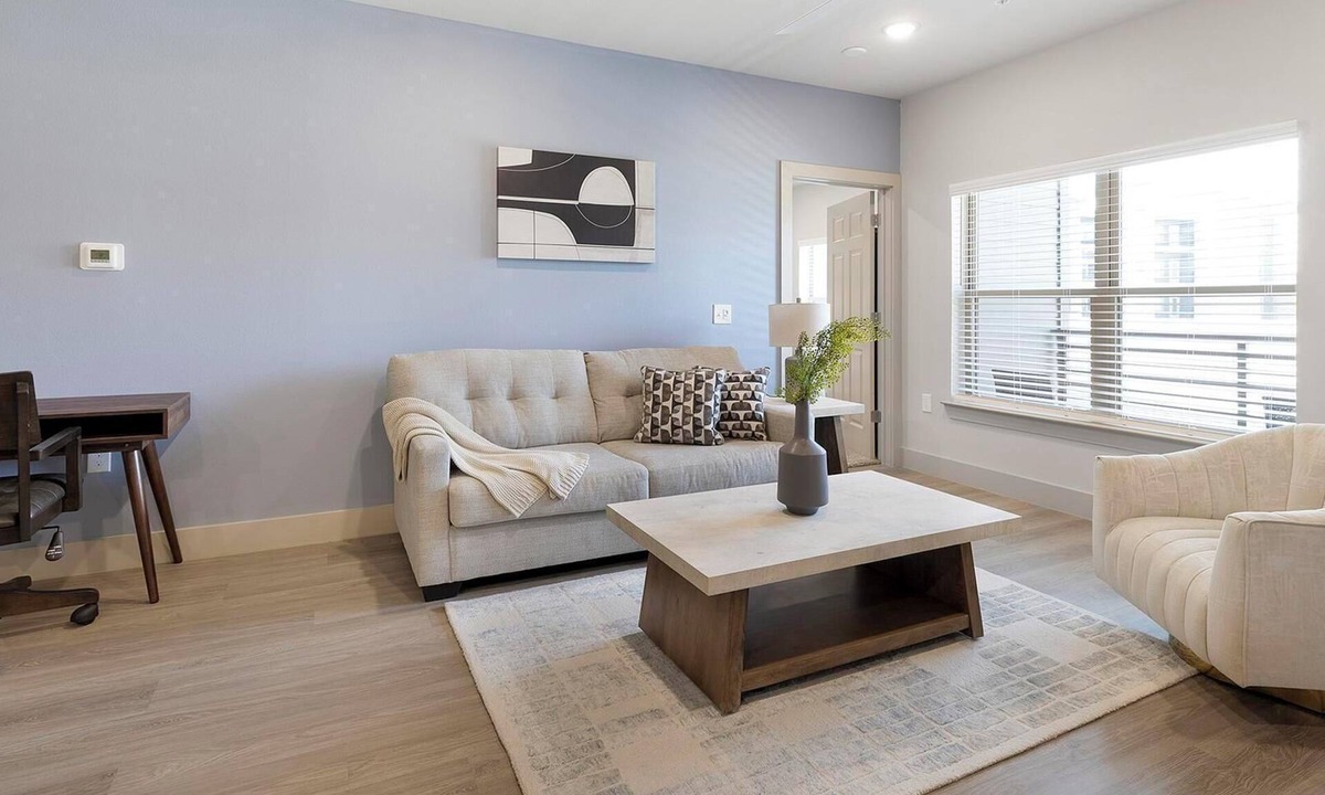 Midlothian Apartment | Landing | Stunning 2BD, Game Room, Clubhouse
