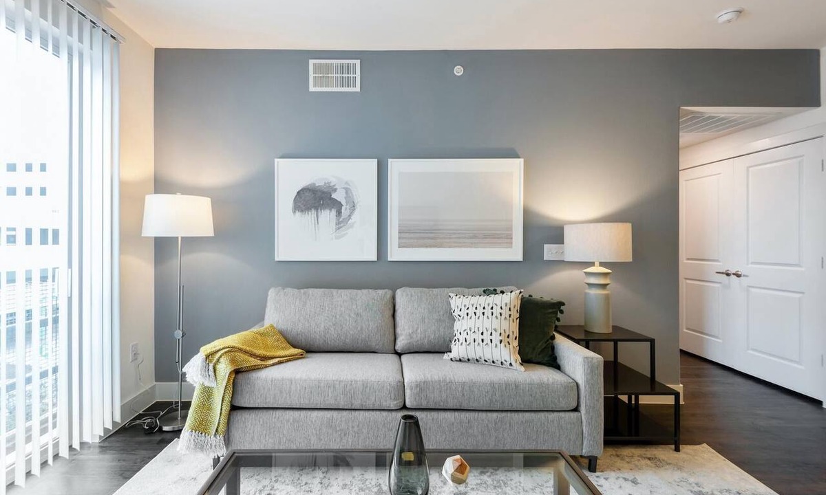 Las Colinas Apartment | Landing | Stylish 1BD, Clubhouse