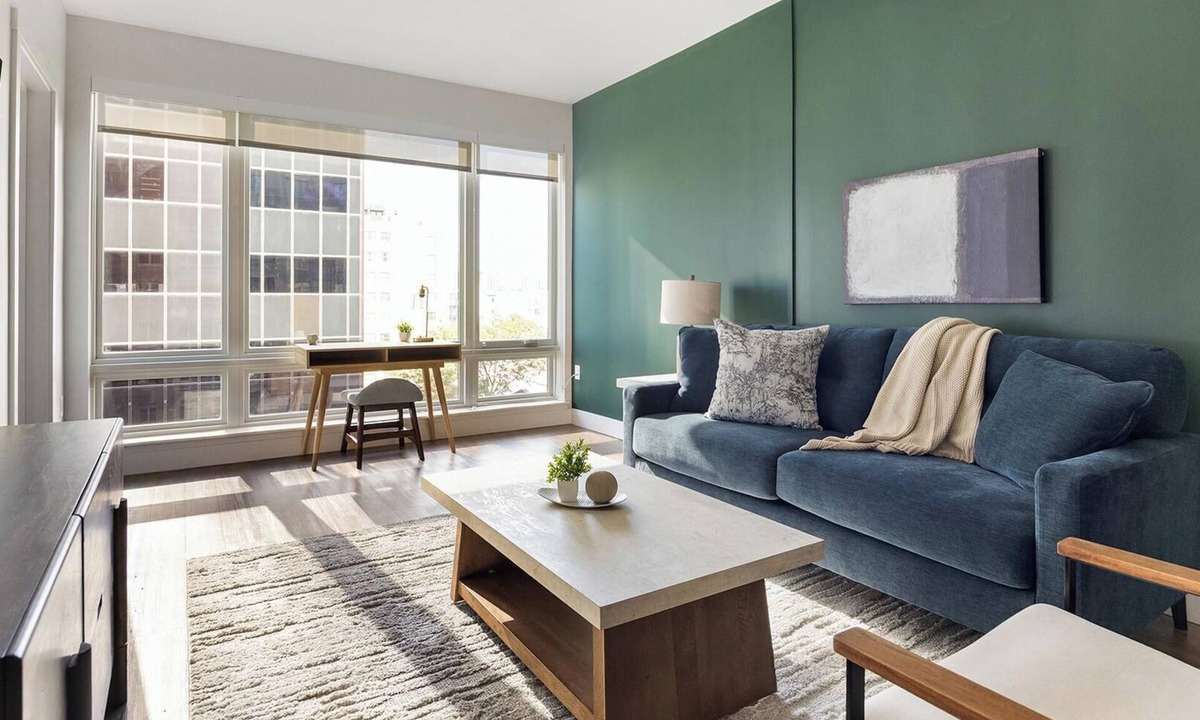 Uptown Apartment | Landing | Stylish 1BD, Gym, Rooftop Lounge