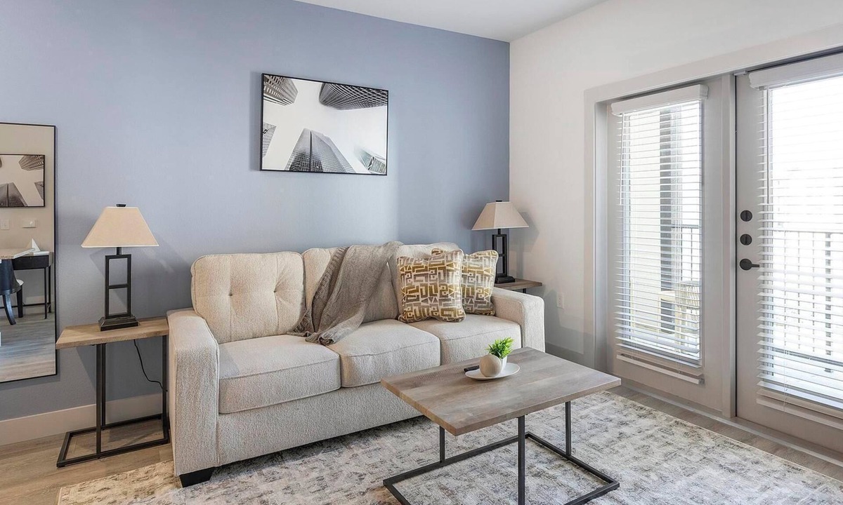 Corinth Apartment | Landing | Stylish 1BD in Corinth