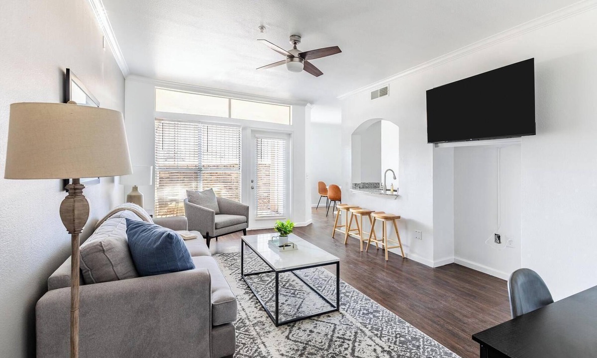 Downtown Fort Worth Apartment | Landing | Stylish 1BD, Gym