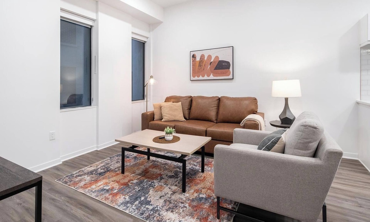 Downtown Kansas City Apartment | Landing | Stylish 1BD, Gym, Yoga Studio