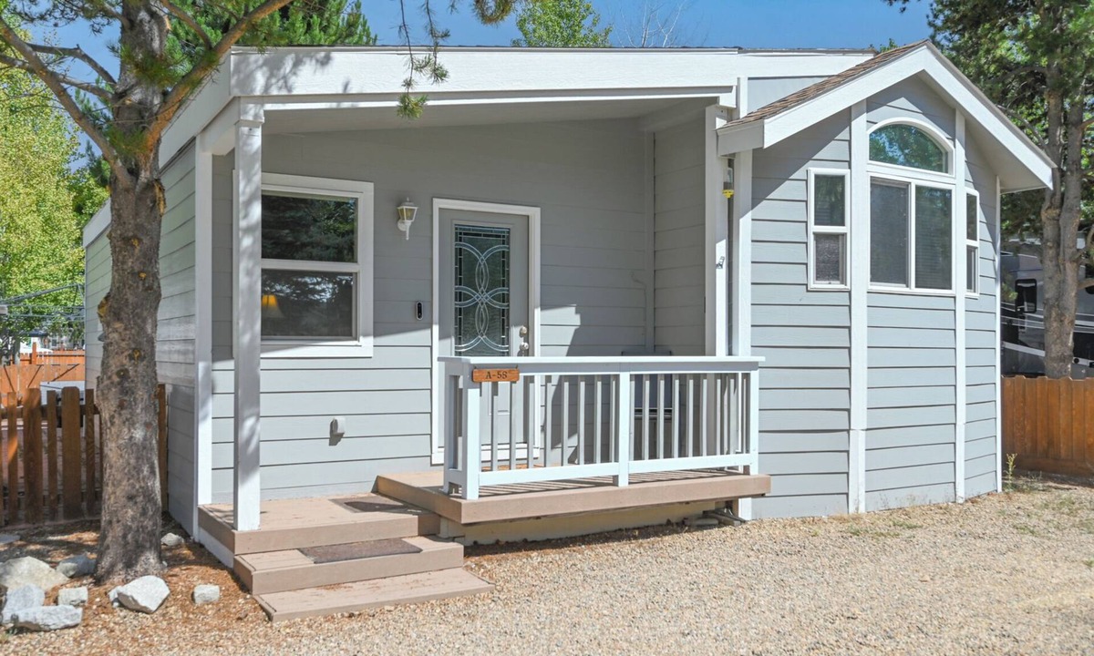 Cascade Cabin | Leisure Time Getaway: Walk to the River, Pets OK