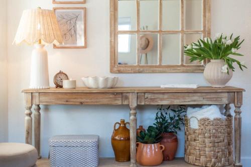 North Spokane House | Light Bright Stylish PRIVATE Home - Whitworth