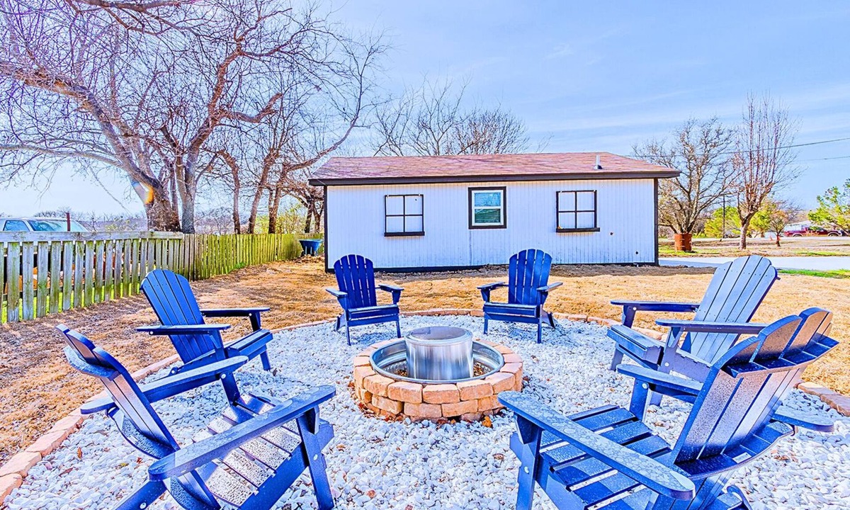 Little Elm House | Little Elm House Near Lake | Monthly Stays | PingPong | Fire Pit