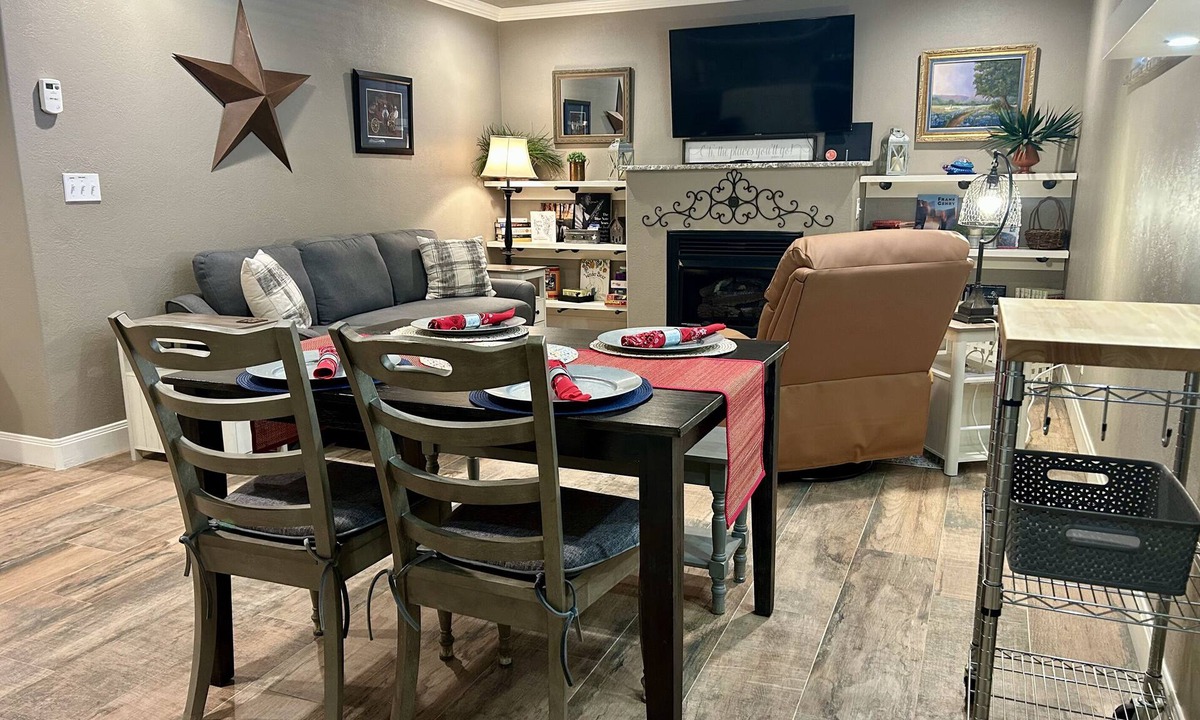 Amarillo House | Lonestar Loft - Centrally located near the heart of Amarillo