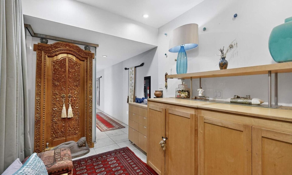 Albuquerque Original Townsite Condo | Long-term Furnished Urban Condo. Pet-Friendly!