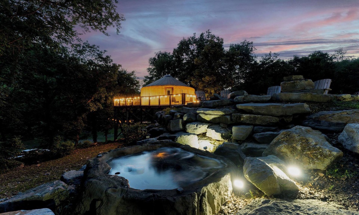 Marshall Cabin | Lux Yurt Boulder H/T Creek Frontage Buffalo River