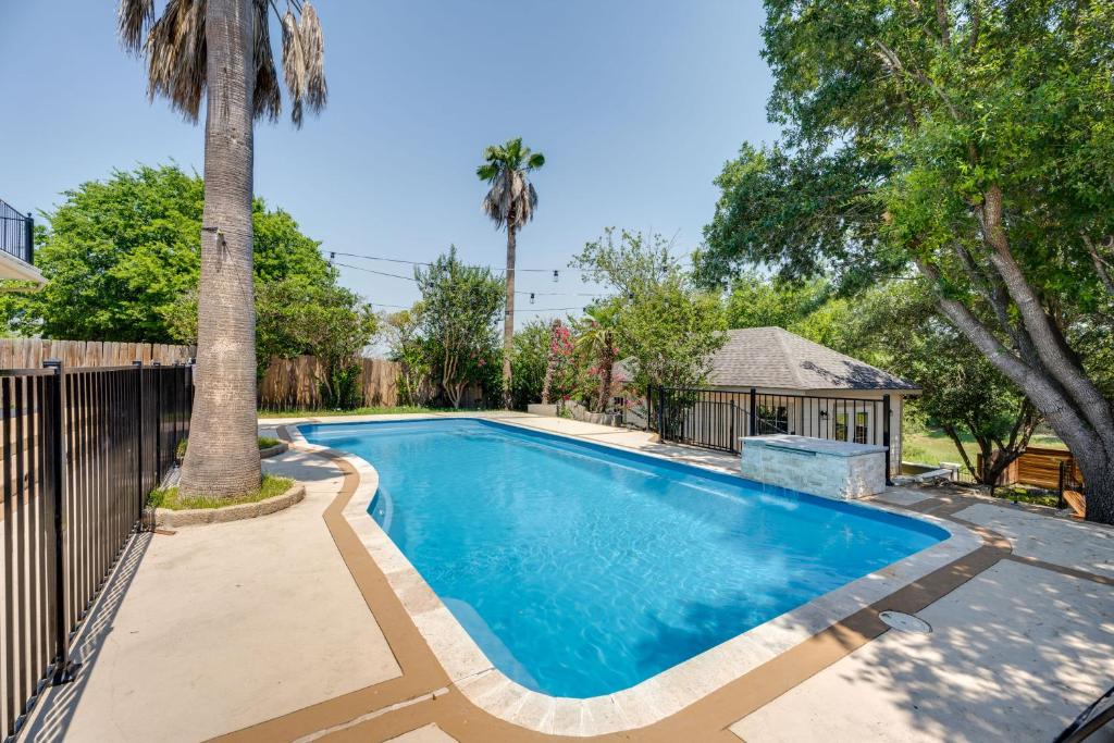 North San Antonio - SAT House | Luxe San Antonio Vacation Rental w/Private Pool!