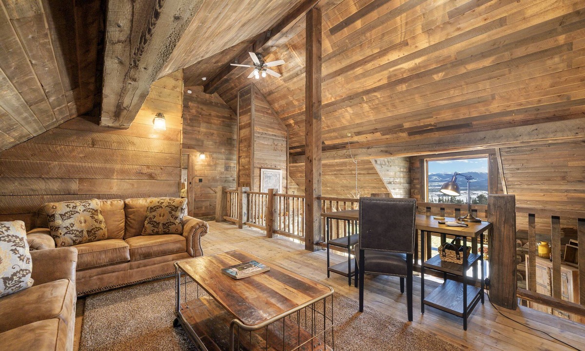 Winter Park Highlands House | Luxurious 5 bedroom home - all you can dream & more!
