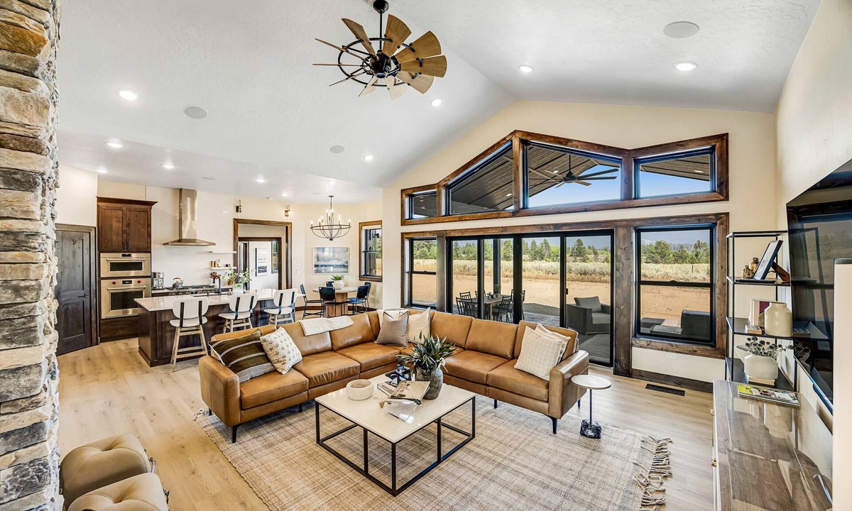 McCall House | Luxury McCall Retreat | Hot Tub & Game Room