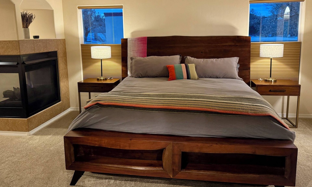 West Old Town House | Luxury North Valley Home, 3 bedroom, private Pool, Furnished Monthly Rental
