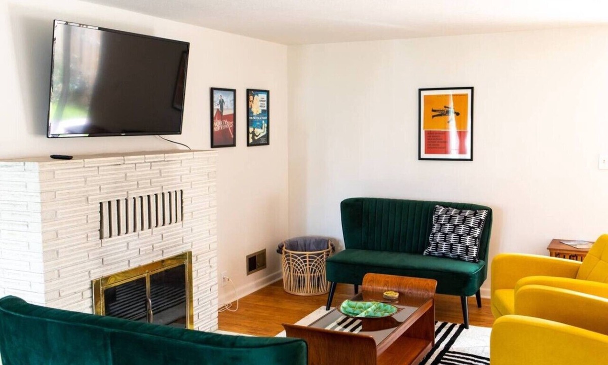 Baker City House | Mid-Century Modern Time Capsule Near Downtown!