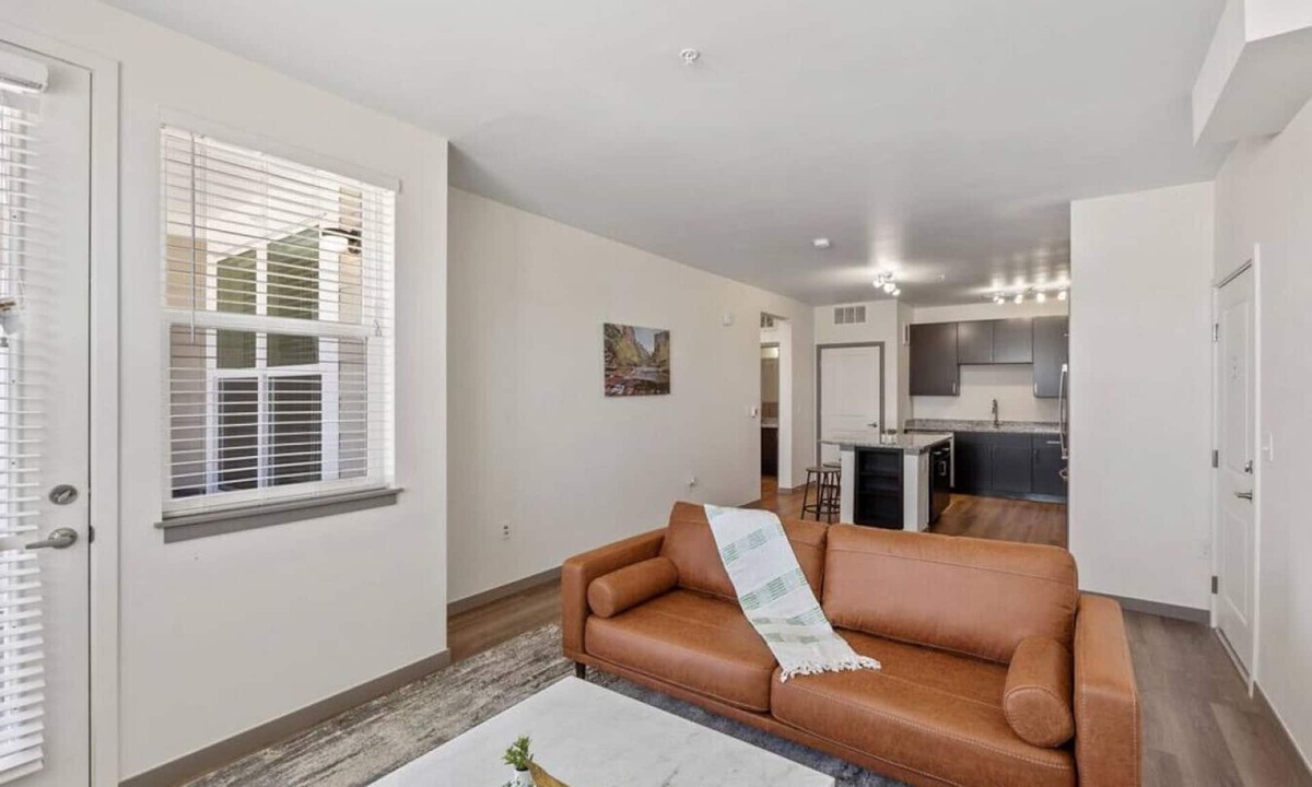 Broomfield Apartment | Modern Broomfield Apartment