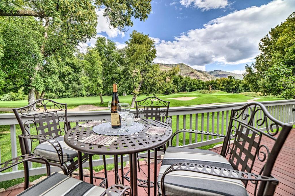 Dalton Ranch House | Modern Dalton Ranch Golf Club Home w/Mtn View