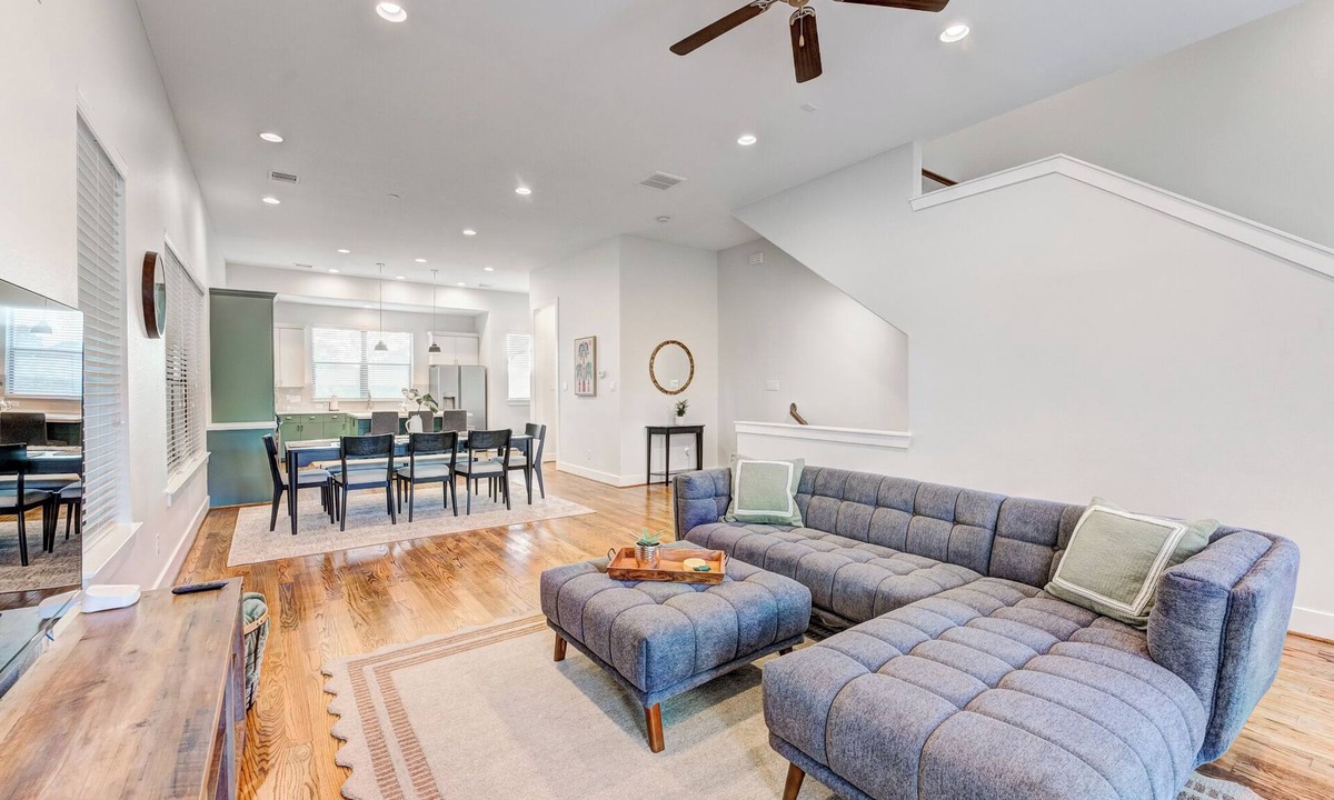 Midtown House | Modern Midtown Getaway with City Views