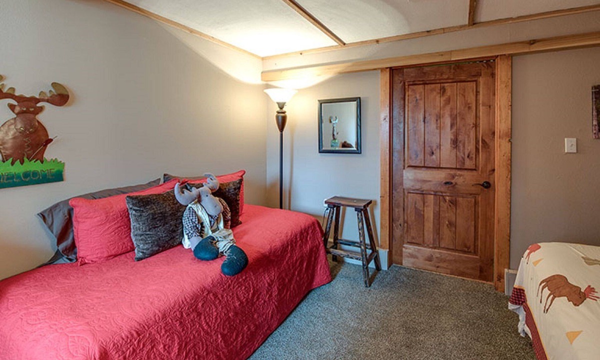 Carmine House | Moose Madness- Solid Rock Ranch