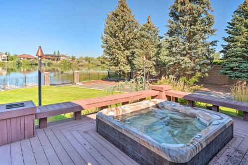 Moses Lake House | Moses Lake Retreat w/Salt Water Hot Tub!