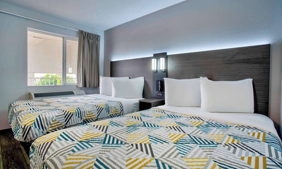 South Richland Hotel | Motel 6 Richland, WA - Kennewick