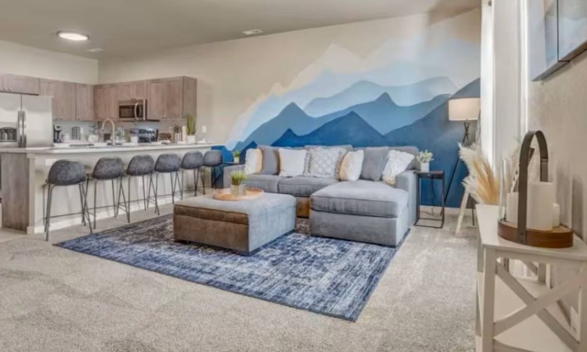 Security-Widefield House | Mountain Views/Newly Furnished/2-car Garage