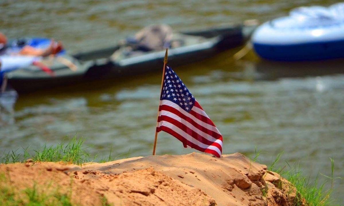 Dennis House | Myers Corner ~ Brazos River Cabin with RV Additional Rv hook up on site