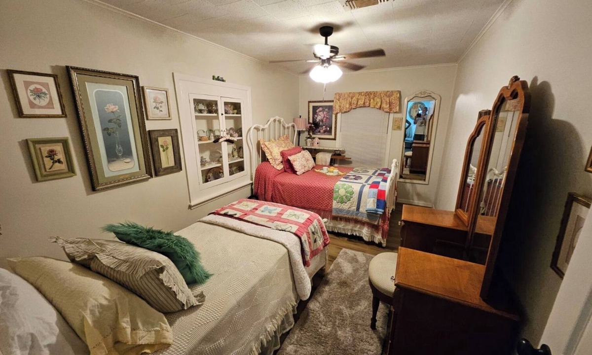 Coldspring House | Nana's Cottage
