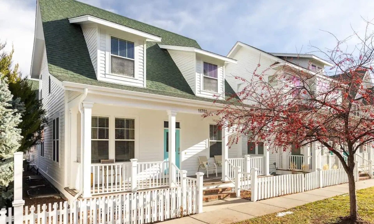 North Central Westminster House | Near Denver+Boulder Tranquil Home Walk to Shops and Restaurants - Top Rated Home