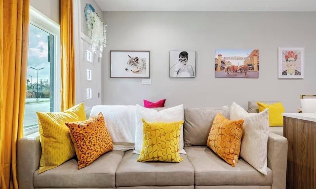 Fort Worth Apartment | New Build Retreat Near Stockyards, TCU, Downtown Fort Worth!