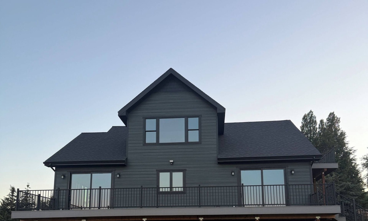 Latah House | New luxury 3-bedroom house in historic Latah