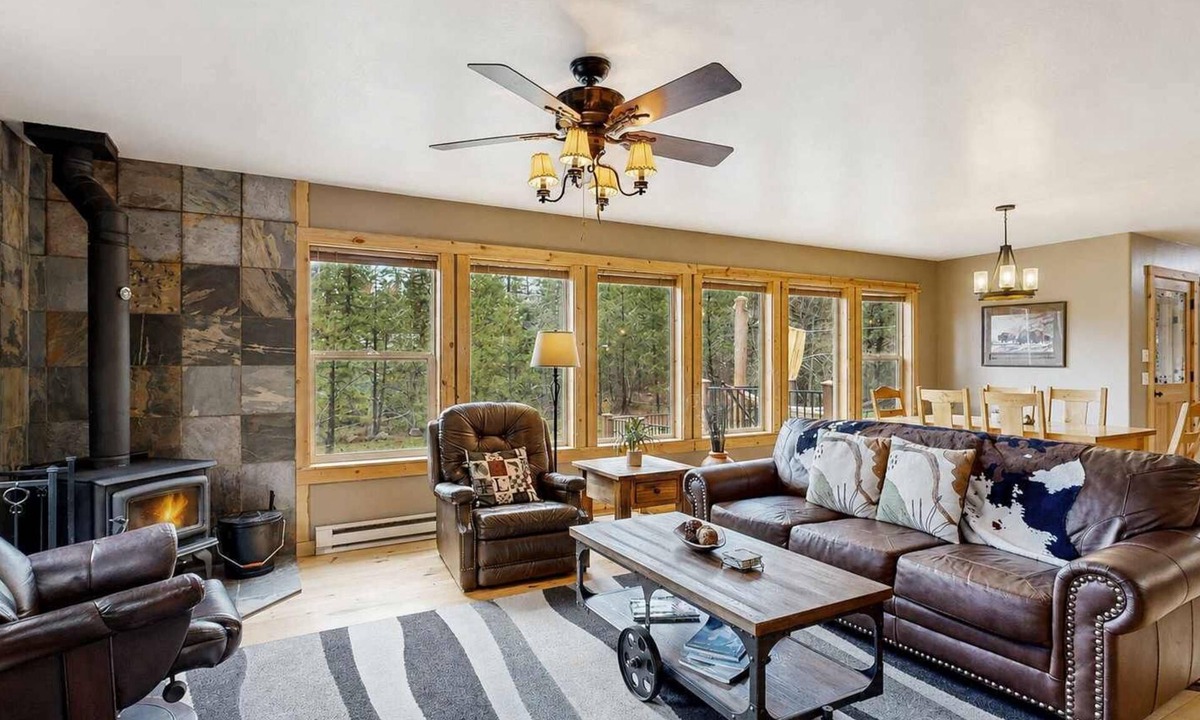 New Meadows House | New Meadows Retreat | Large Deck, Resort Access