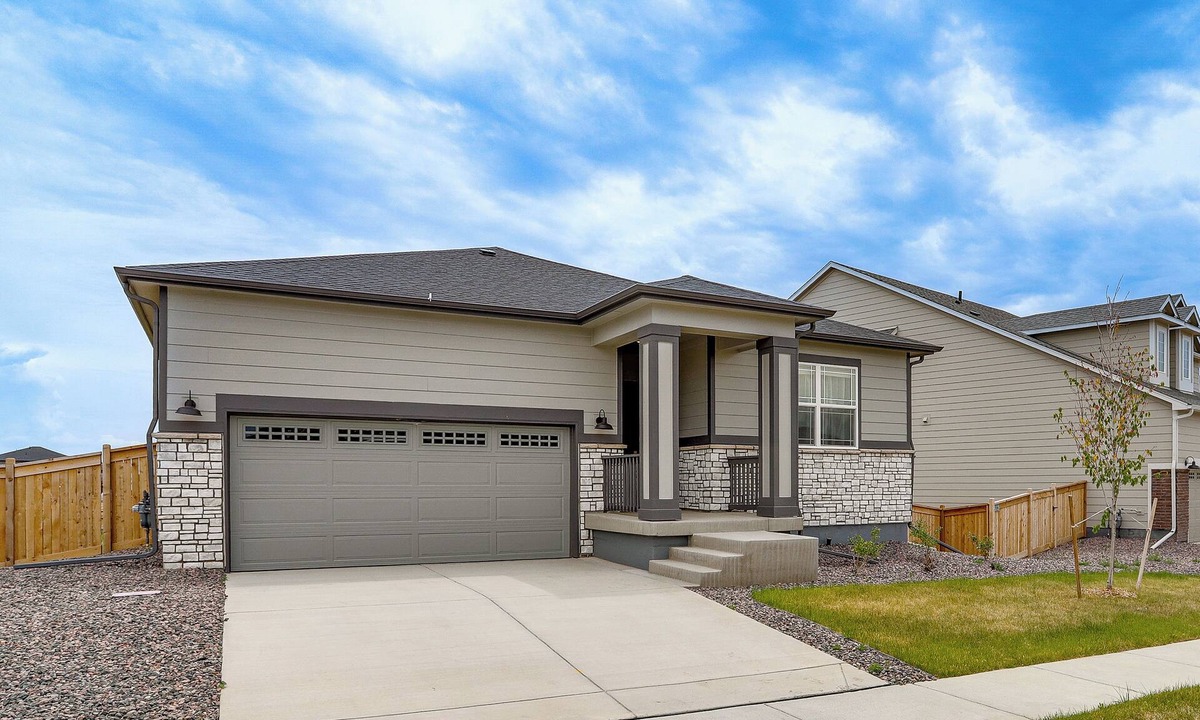 Commerce City House | Newly Built Home w/Deck: 5 Mi to Denver Airport!
