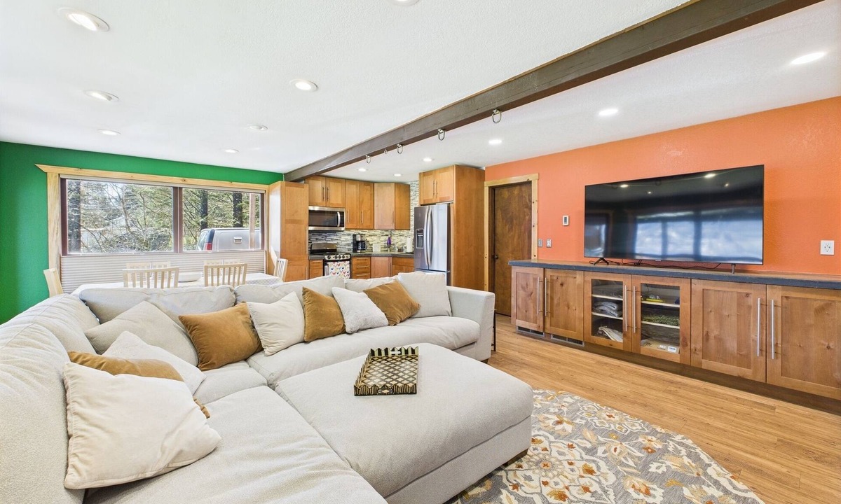 West Juneau House | Oceanfront Fire Pit, Decks, Large Yard, Views!