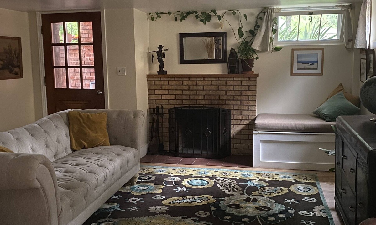 City Park Apartment | Old Town Treasure - Best location for a 30 day stay!