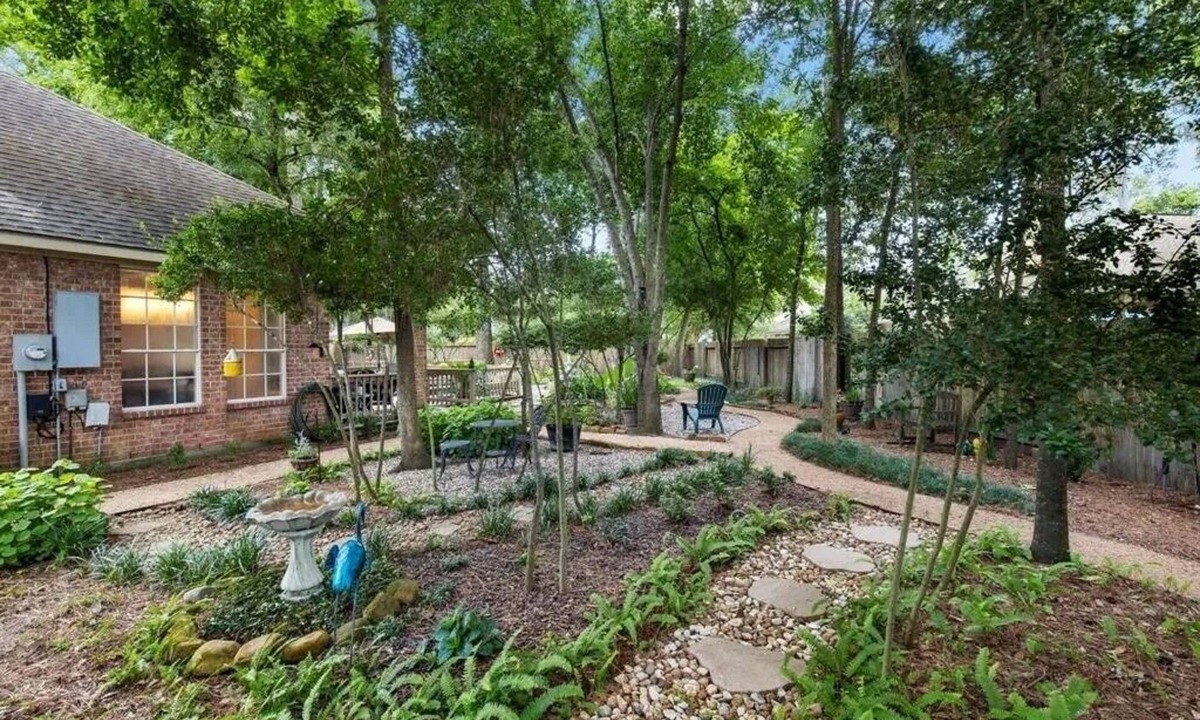 Alden Bridge House | Peaceful 1 Story/3BR/Easy Access to all Woodlands amenities