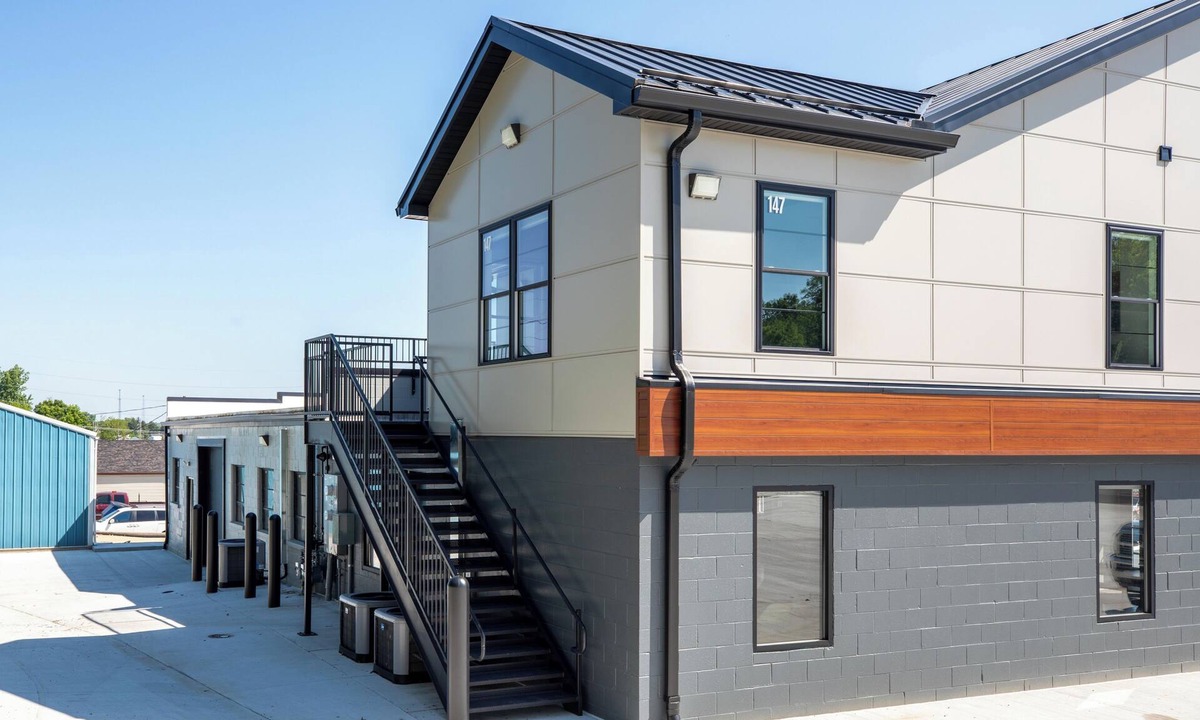 Troy Apartment | Perfect new construction apartment centrally located in Troy.