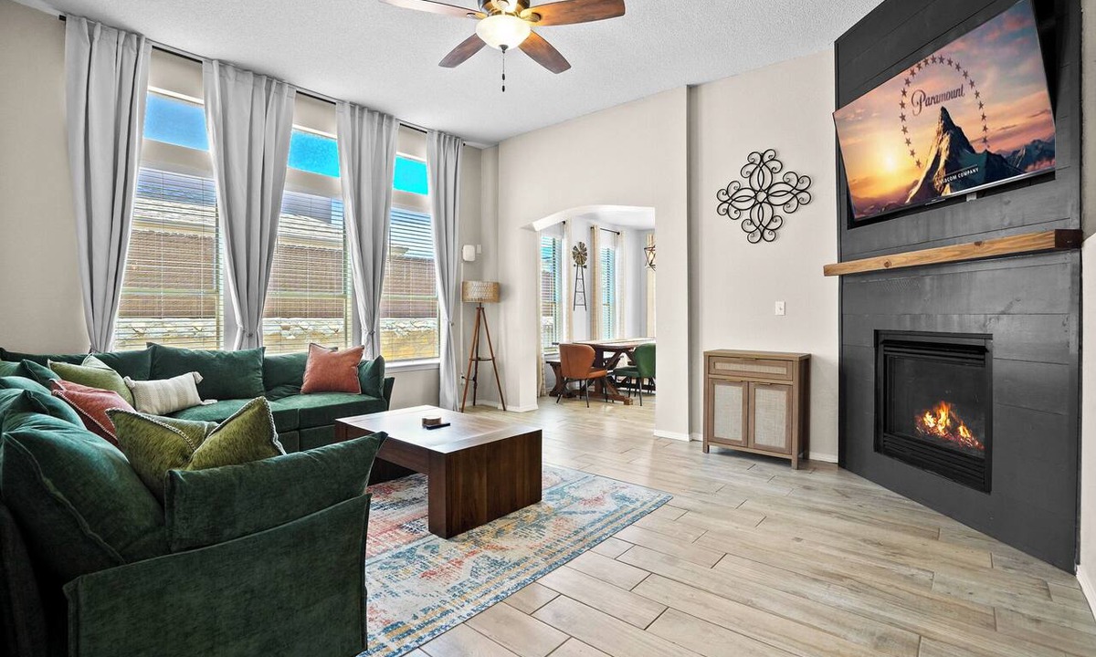 Northeast El Paso House | Pet Door & Patio, Fort Bliss, North Hills Shopping, Painted Dunes Golf Course